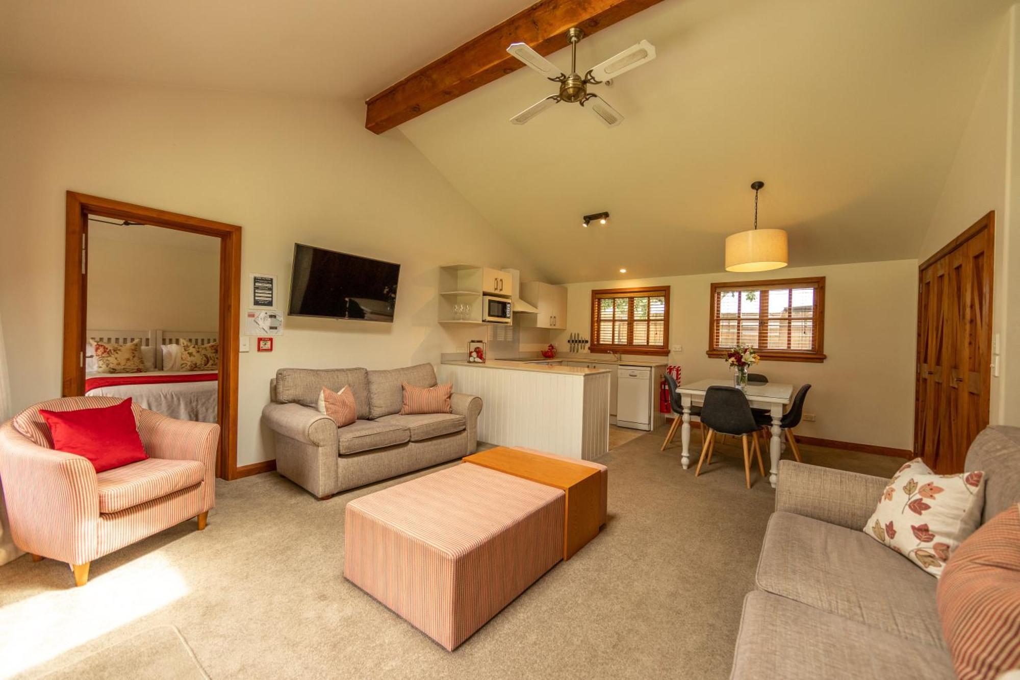 Wanaka Homestead Lodge & Cottages المظهر الخارجي الصورة