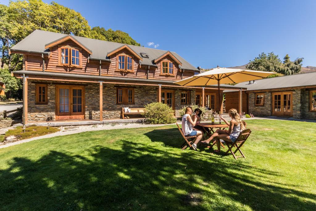 Wanaka Homestead Lodge & Cottages المظهر الخارجي الصورة